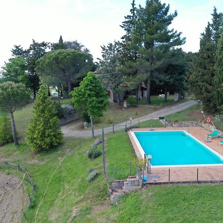 La Capannina Apartment Volterra Luaran gambar