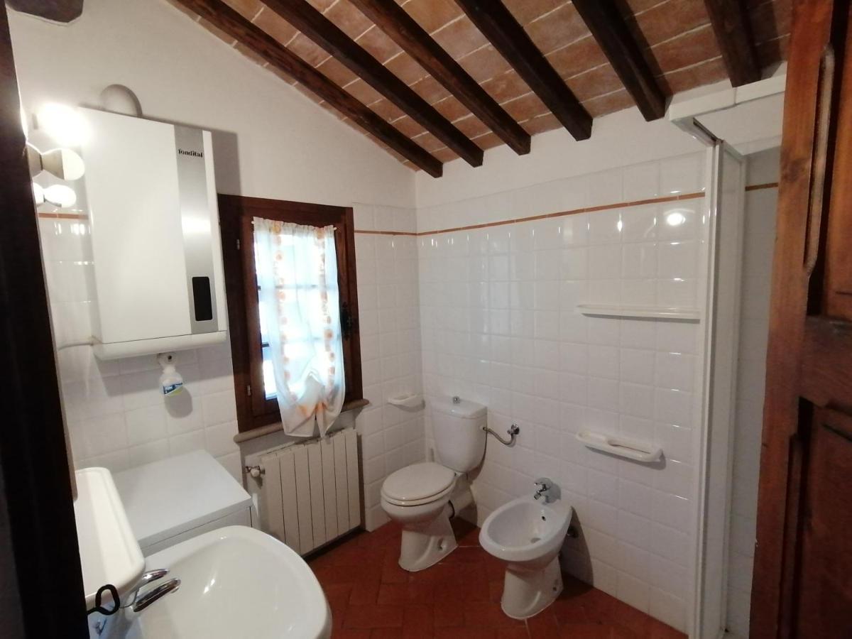 La Capannina Apartment Volterra Luaran gambar