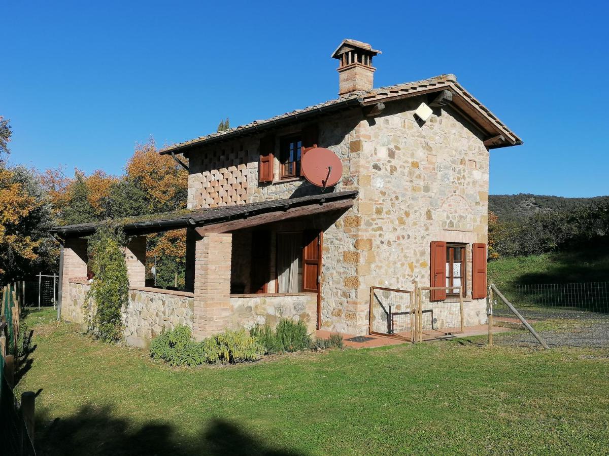 La Capannina Apartment Volterra Luaran gambar